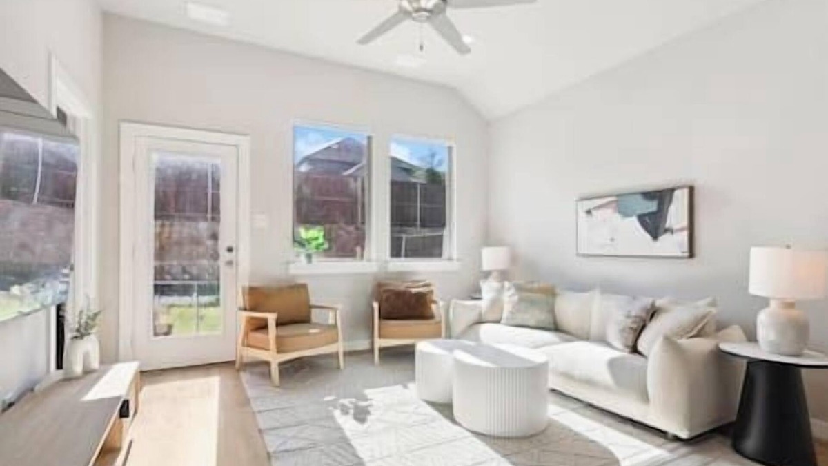 McKinney House | Chic Pet-Friendly Home in Tranquil Eastridge Area