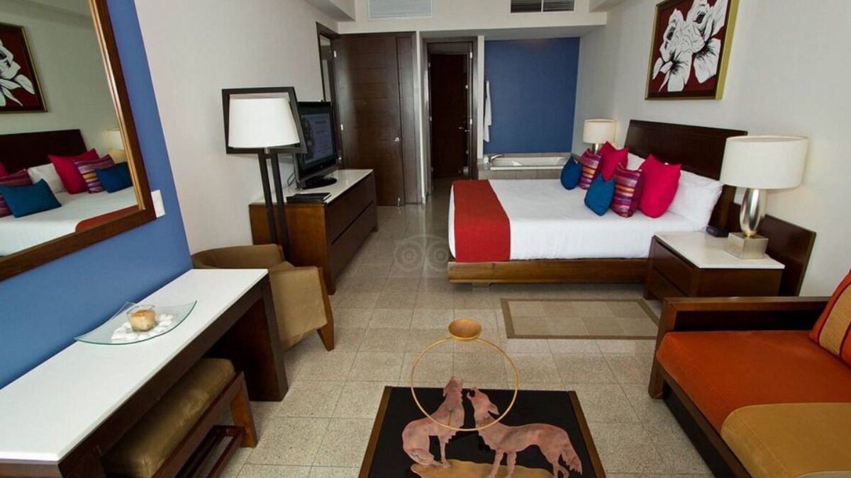 Zona Hotelera Resort | Chic resort in fantastic San José del Cabo
