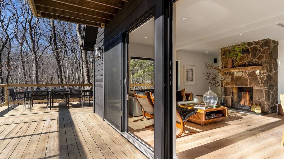 Catskill Ski Chalet | Chic Stream-side Chalet with Mountain View and Vintage Designer Furnishings