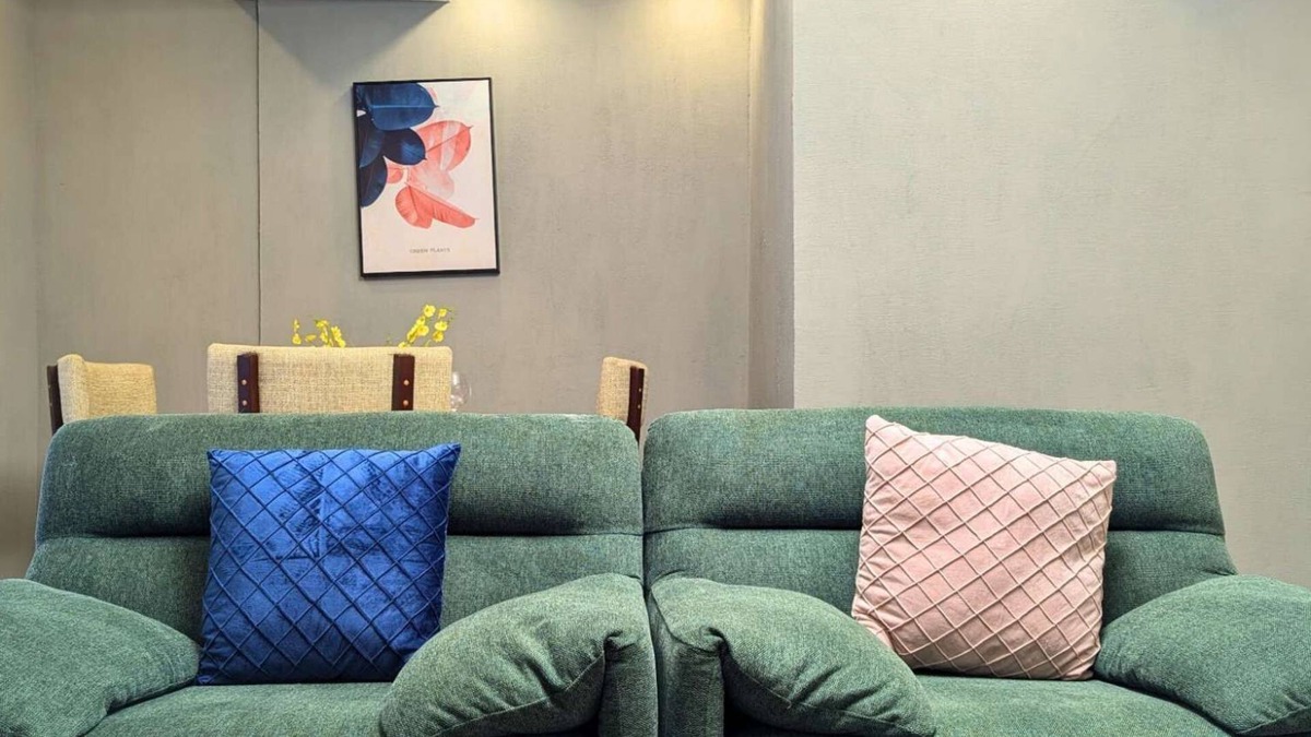 Douala Apartment | Chic studiio with parking near the airport