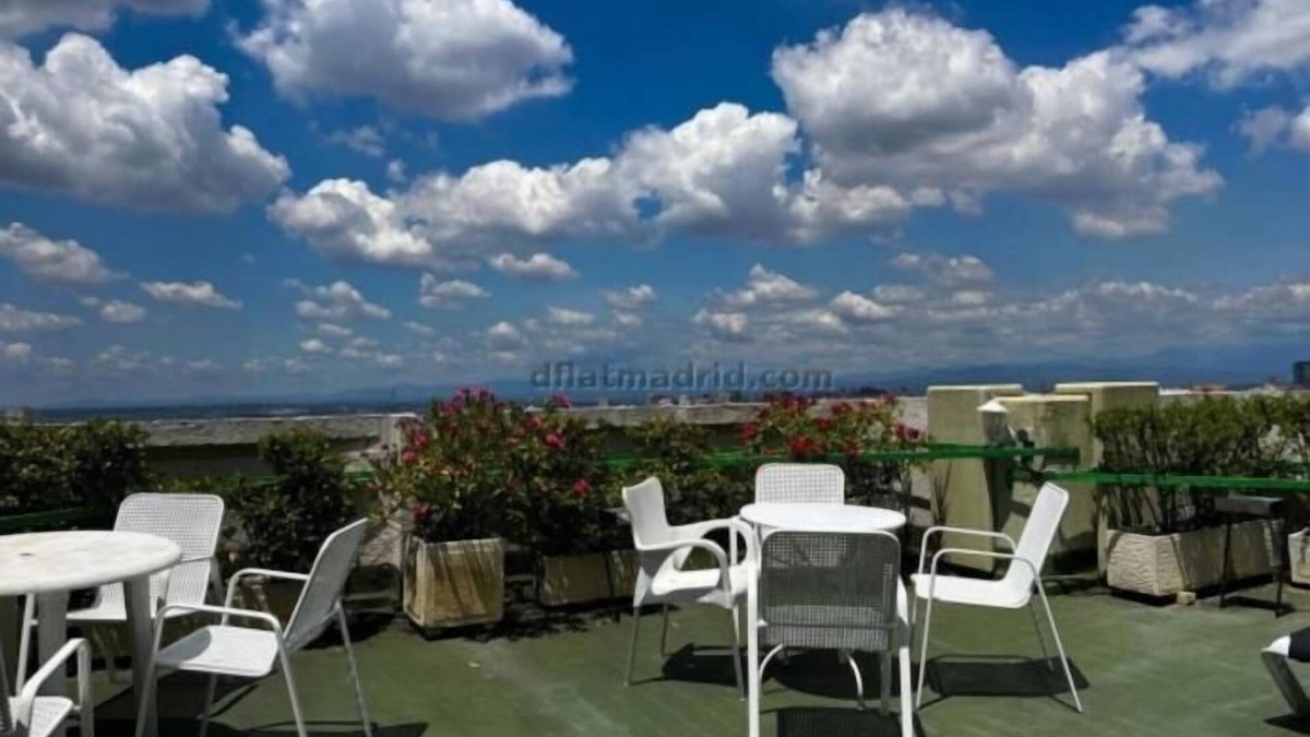 Cuatro Caminos Apartment | Chic Studio Loft with City Views & Rooftop Pool