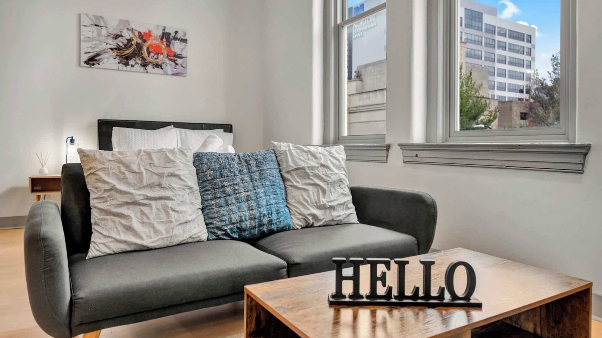 Downtown Louisville Apartment | Chic Studio w/Free Parking | Near Norton Hospital