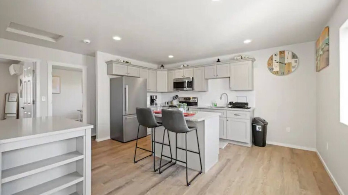 Pasco House | Chic & Tranquil 2BR Home in PSC