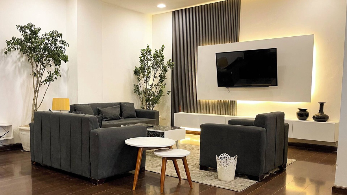 Bole Apartment | Chic Urban Apt 3 BR 2BA Downtown Addis Ababa