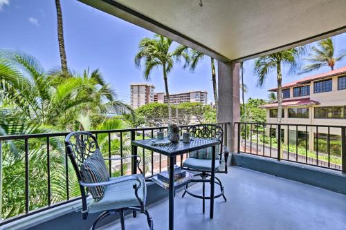 Kahana Apartment | Chic West Maui Condo with Pool - Walk to Beach!