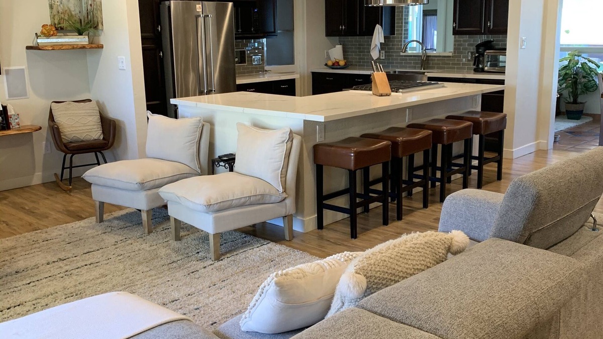 Camelback East House | CHIEFS? EAGLES? Welcome Super Fans!