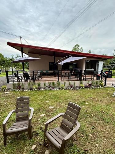 San Rafael House | Chill & Relax in a 11bed 5washroom