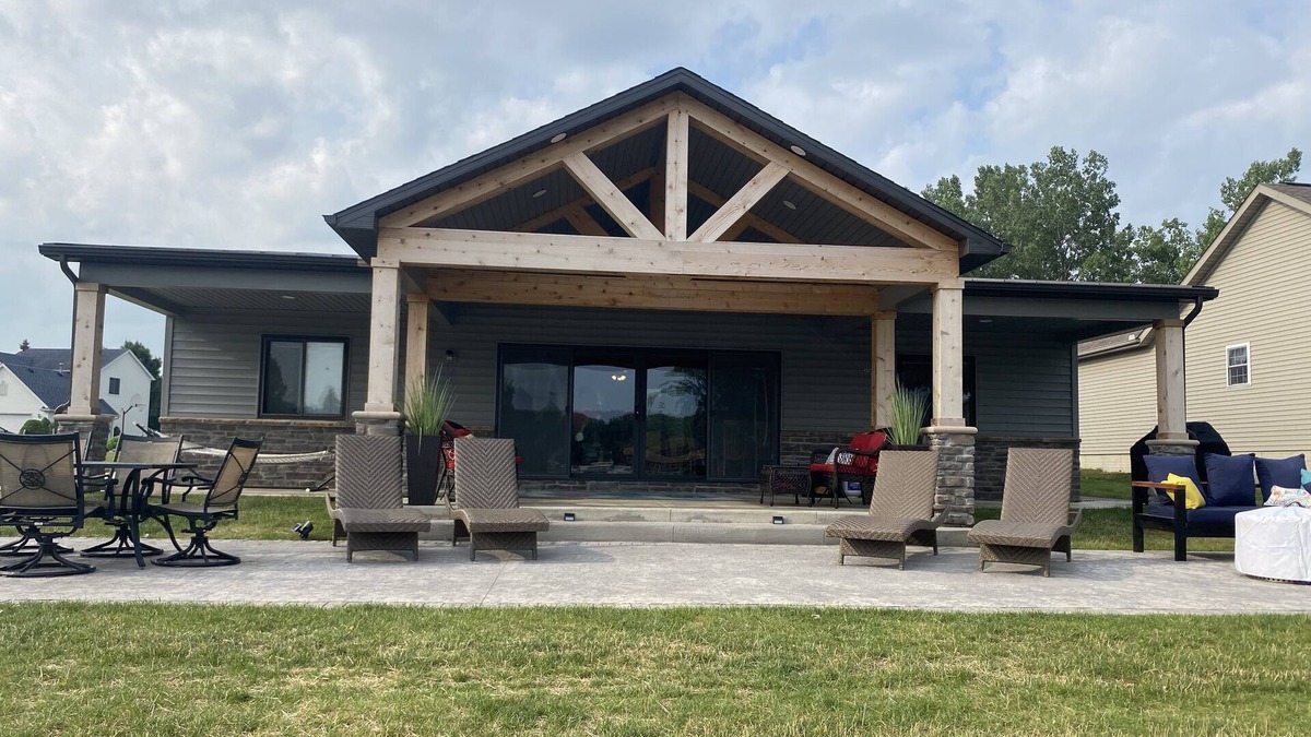 Coldwater Cottage | Chillaxin ~ Beautiful Lakefront Home on Coldwater Lake