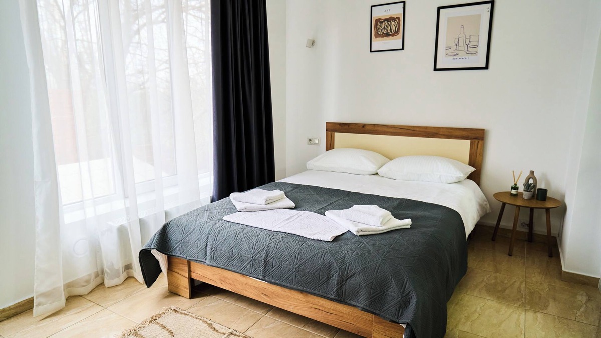 Chisinau Apartment | Chisinau Airport Zone Studio Cozy & Connected