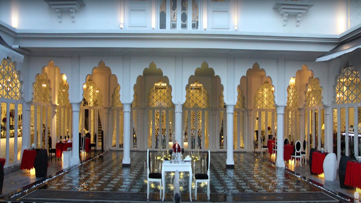 Phu My Hung Hotel | Chloe Gallery