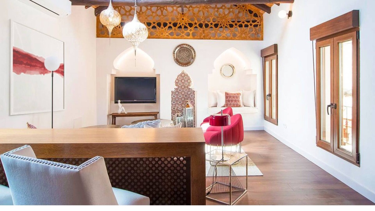 Toledo City Center House | ~CHOCOLAT~ by myhomeintoledo-com