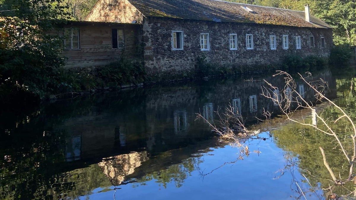 Aleu Cottage | Chouette - spacious, stylish riverside cottage for up to 6 people