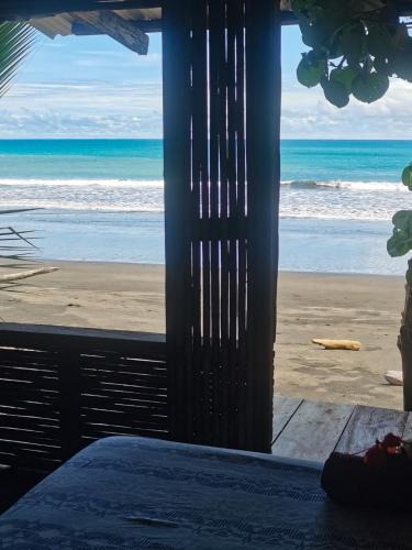 Nuqui Hotel | Chowa lodge