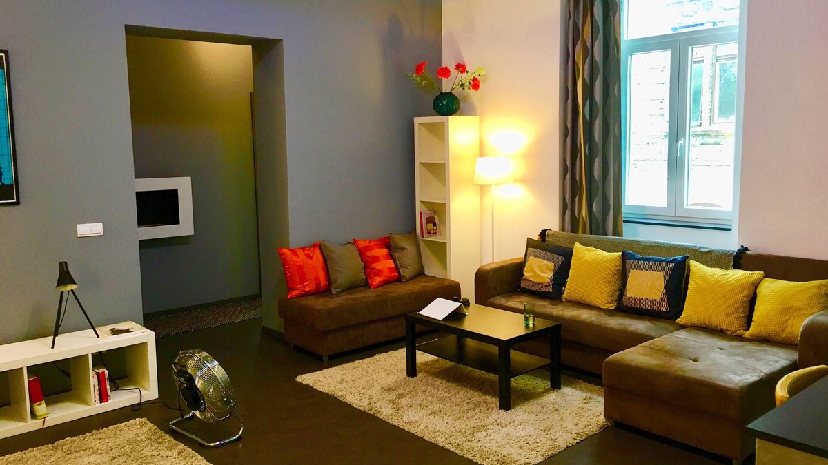 Terezvaros Apartment | Chris & Paul’s Luxury Apartment With Balcony