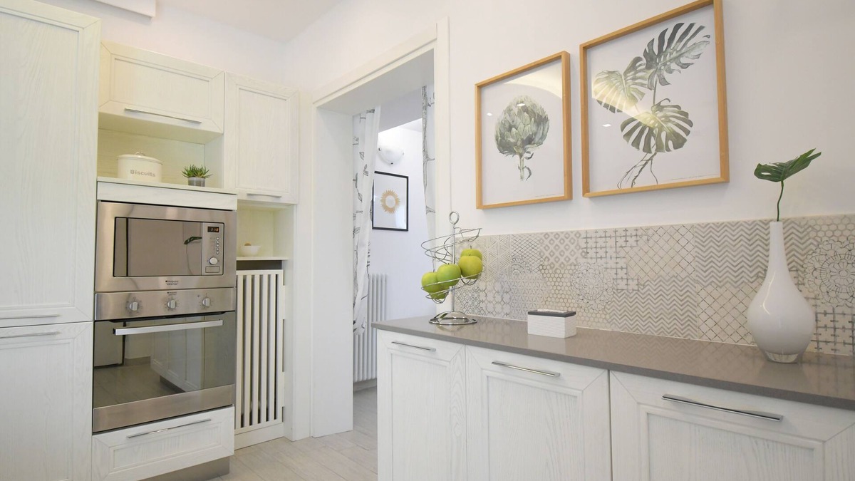Desenzano del Garda Apartment | Christina's Home