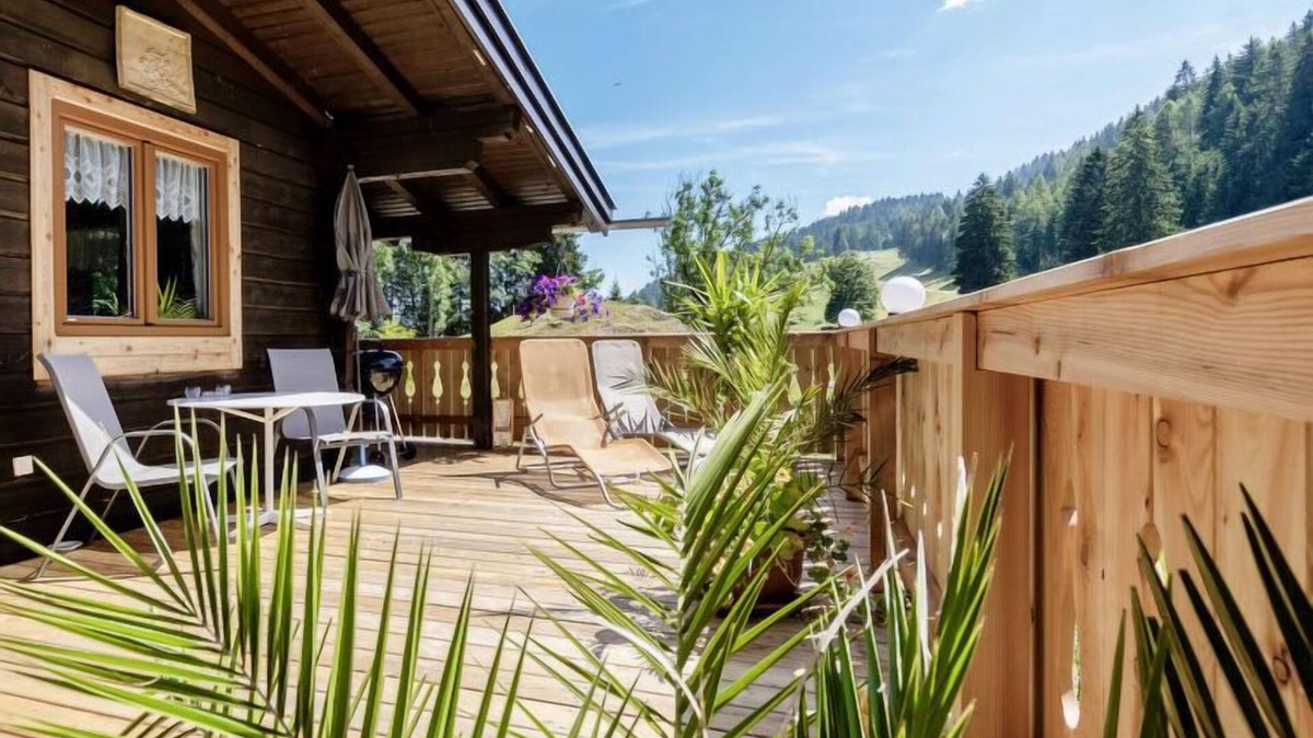 Lend House | Christine by Interhome
