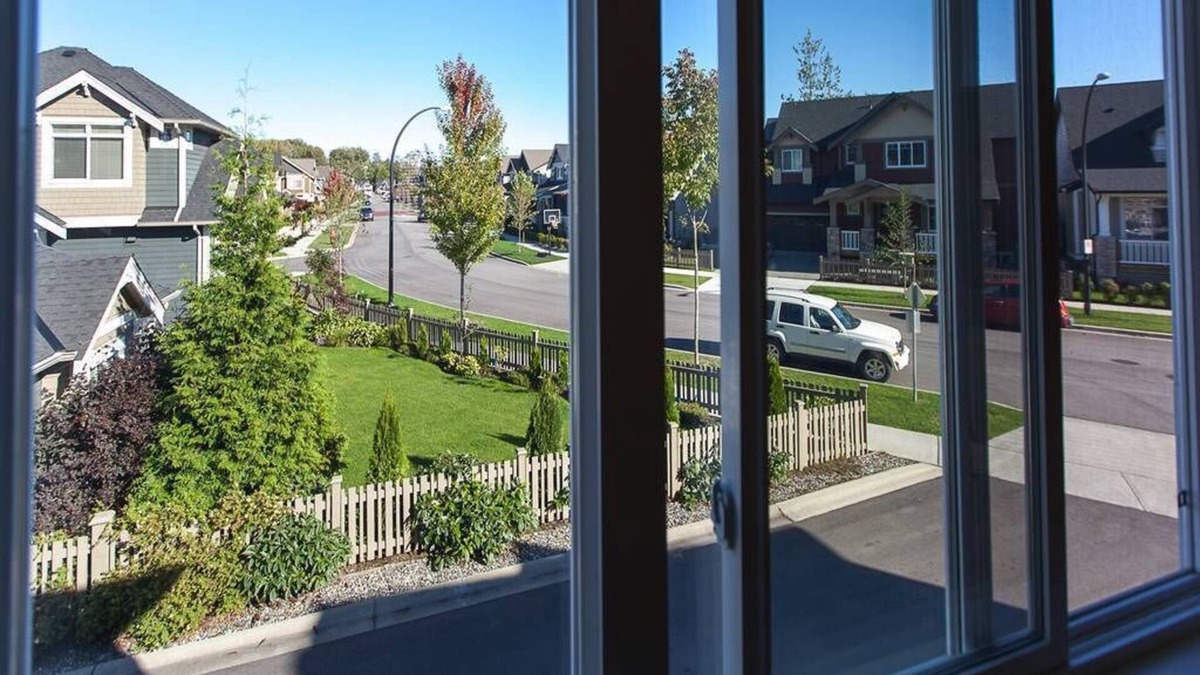 Douglas Apartment | Christmas offers all different activities, and books quickly, check us out.
