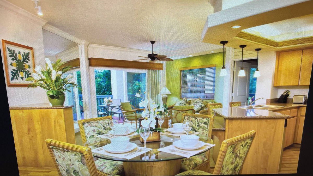 Princeville Condo | Christmas week in Kauai. Charming 2-bedroom condo in beautiful Princeville