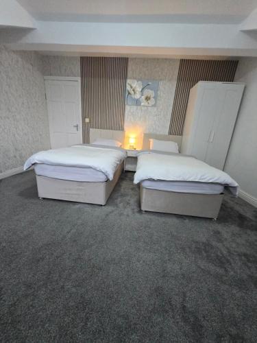 Bradford House | Chub twin bed