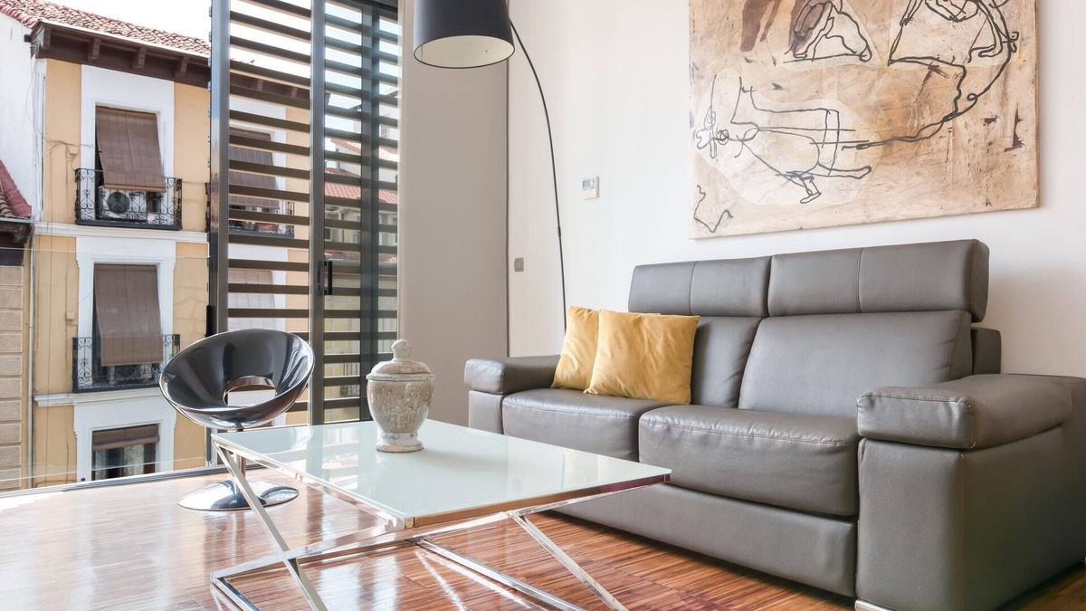 Malasana Apartment | Chueca Apartments I - Duplex in the Center of Madrid