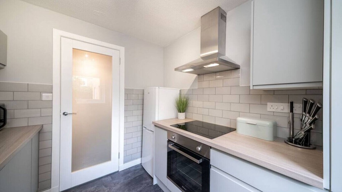 Broughty Ferry Apartment | Church Court - Serenity and Style