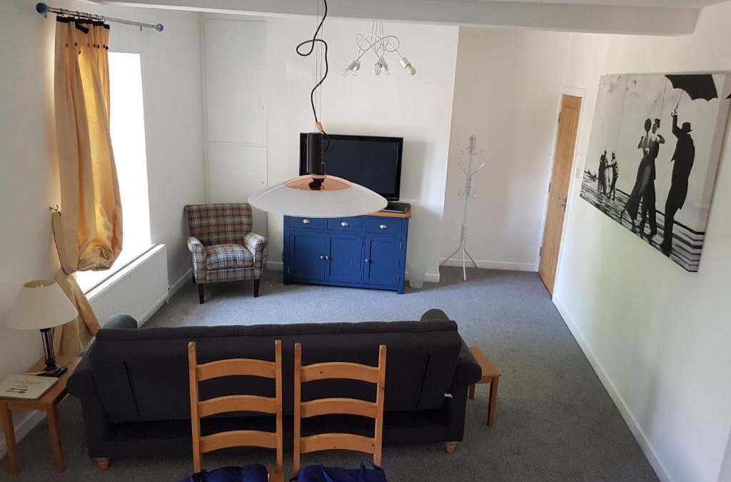 Ainley Top Apartment | Church View at Plover Cottage Lindley