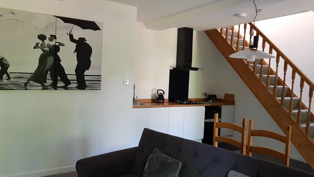Ainley Top Apartment | Church View at the heart of Lindley