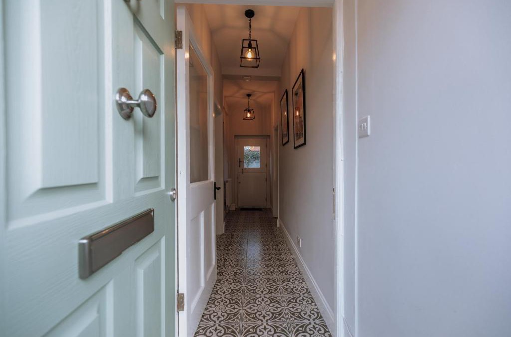 Whalley House | Church View Cottage