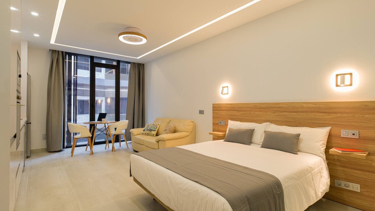 Las Palmas de Gran Canaria Apartment | Cian Beach Home By CanariasGetaway