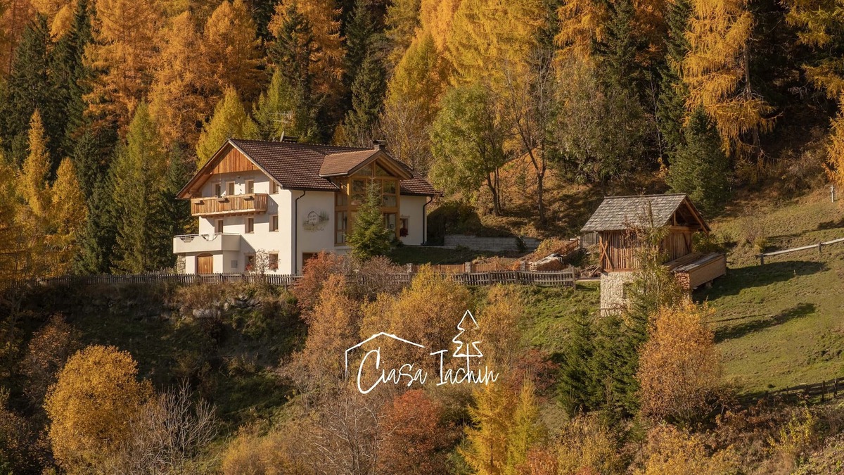 San Martino in Badia Apartment | Ciasa Iachin Mountain Apartment
