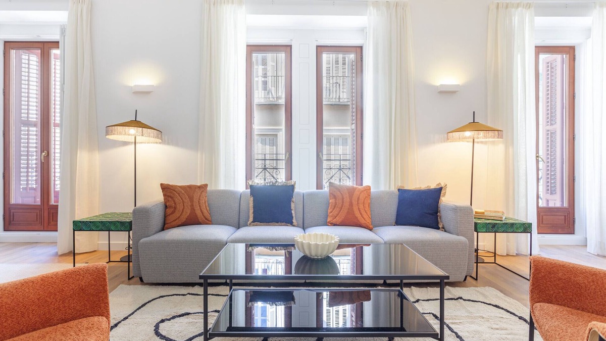 Cortes Apartment | Cibeles Exclusive III apartment in Madrid