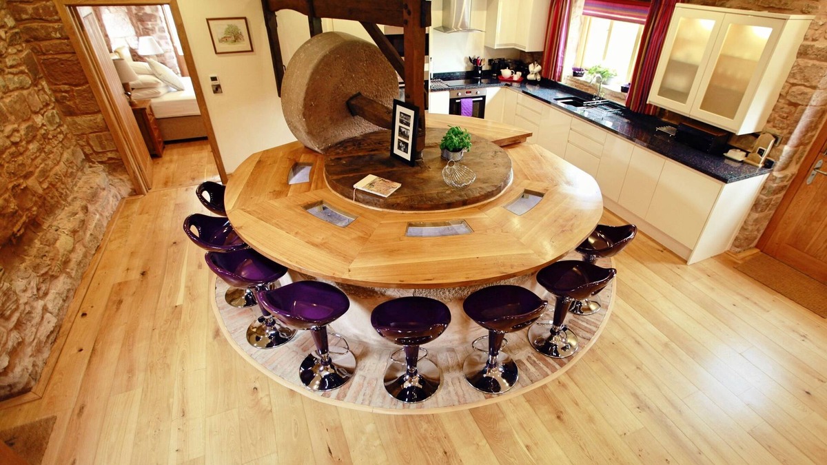 Kerne Bridge Cottage | Cider Mill Cottage - Wye Valley, Herefordshire set on the banks of the River Wye