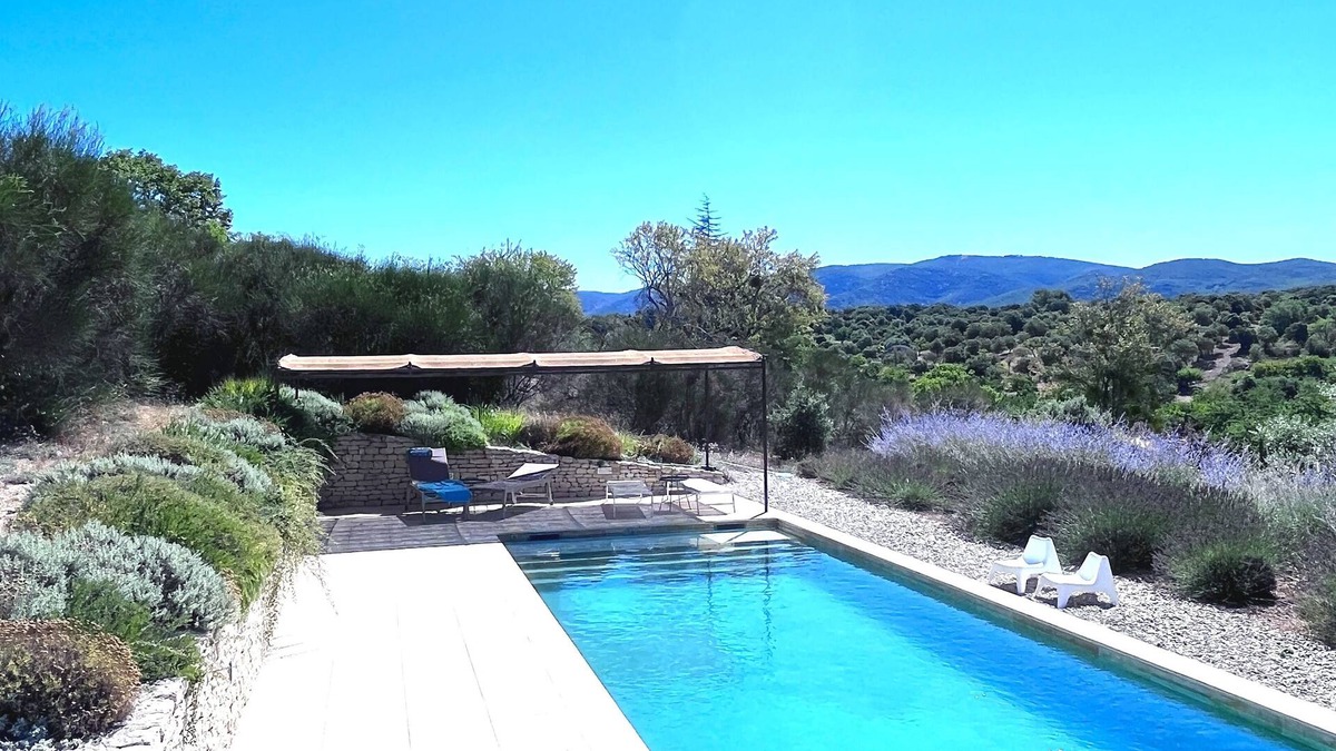 Bonnieux Villa | Ciel Du Luberon - your holiday villa with a large pool and luxury equipment
