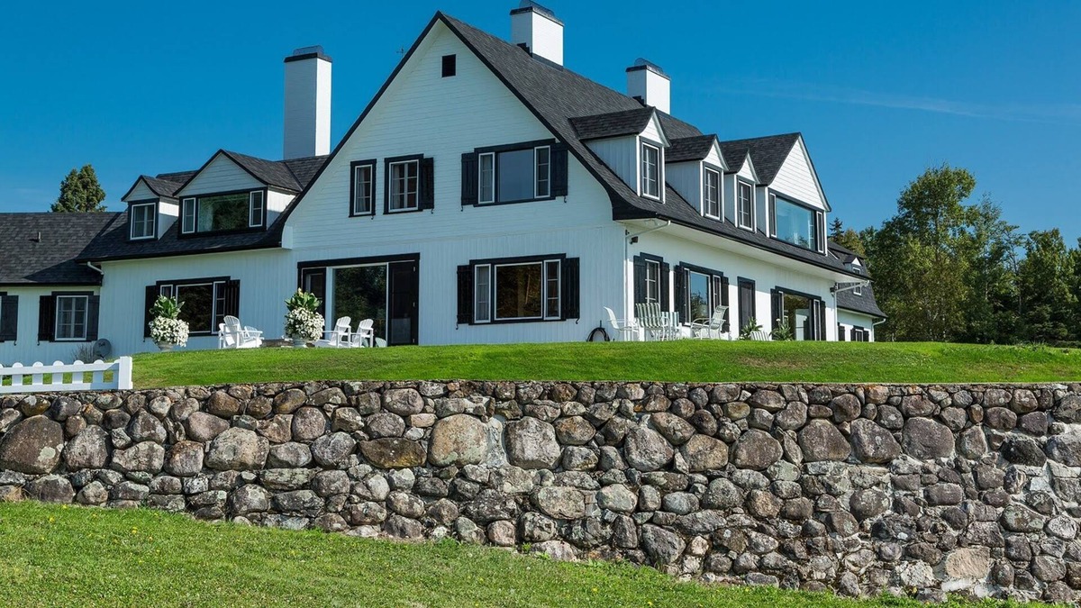 La Malbaie House | Ciel Sur Mer - Organic Farm Stay