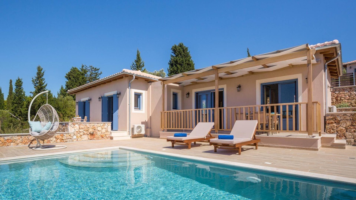 Tsoukaladhes Villa | Cielo - Two Bedroom Villa, Sleeps 4