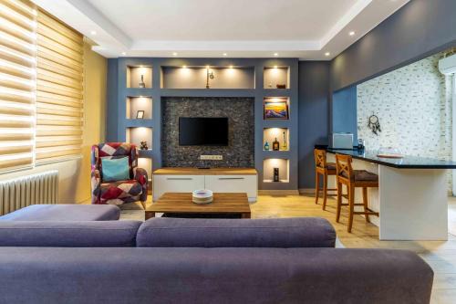 Kabatas Apartment | Cihangir rooms