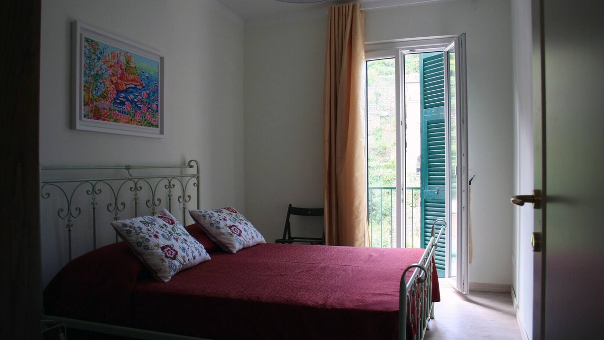 Riomaggiore Apartment | CIN: IT011024C2KJM8VIQN Casa degli Aranci - sleeps 4+2