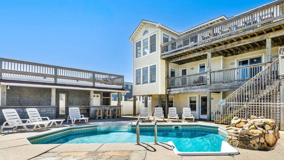 South Nags Head House | Cinco Palmas | Oceanfront | Dog Friendly, Private Pool, Hot Tub | Nags Head