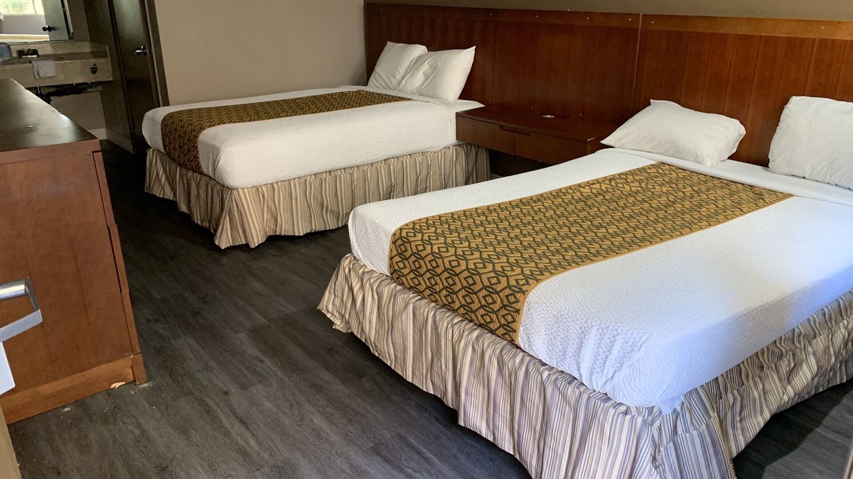 Glen Avon Hotel | Circle Inn Motel