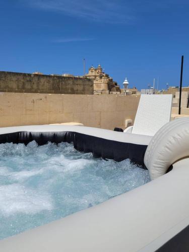Victoria House | Citadella X Casa Jorge