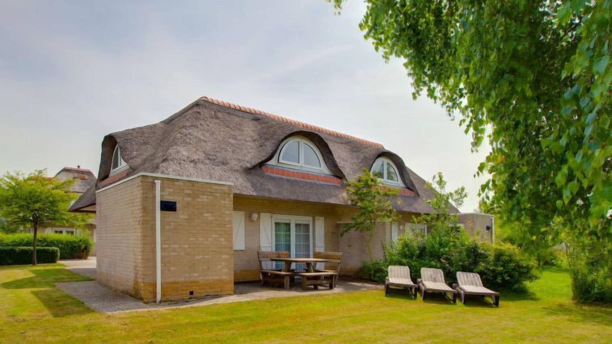 Municipality of Hellevoetsluis House | Citta Romana by Interhome
