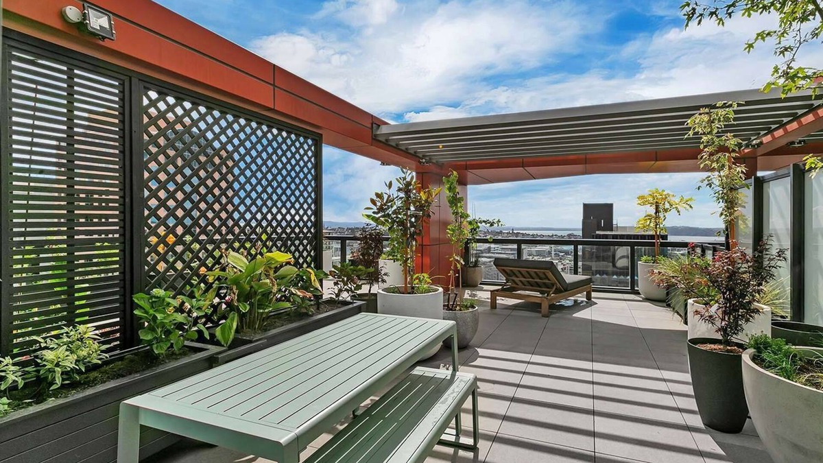 Auckland Central Business District Apartment | City and View Holiday Home