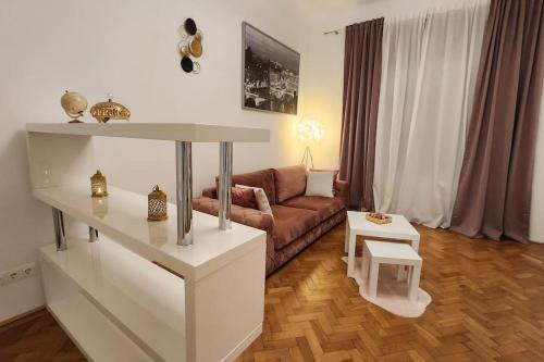 Altlerchenfeld Apartment | City Apartment (1km to the 1st District)