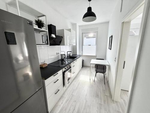 Moenchengladbach Apartment | City-Apartment für Familien 5 Per, 8 Min zum Hbf!