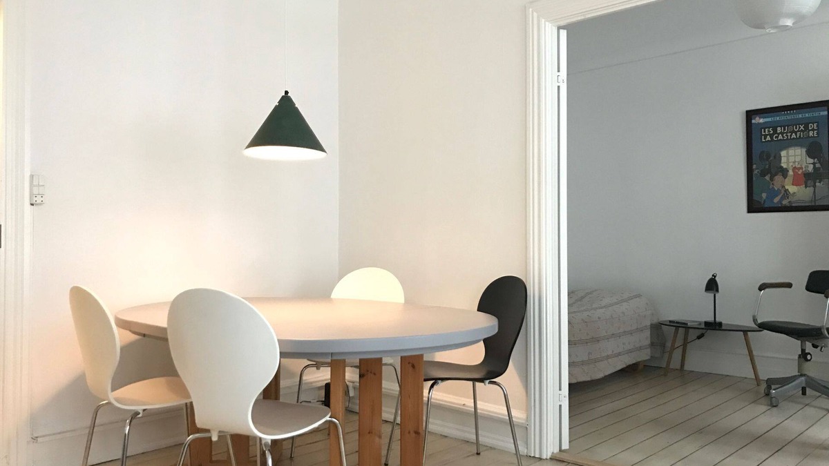 Frederiksberg C Apartment | City Apartment in Copenhagen with 2 bedrooms sleeps 3