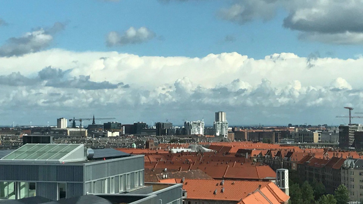 Vesterbro Apartment | City Apartment in Copenhagen with 3 bedrooms sleeps 6