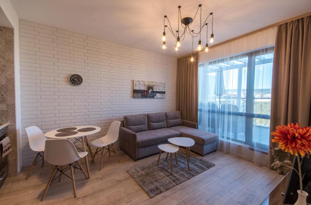 Odesos Apartment | City Apartments Triumph