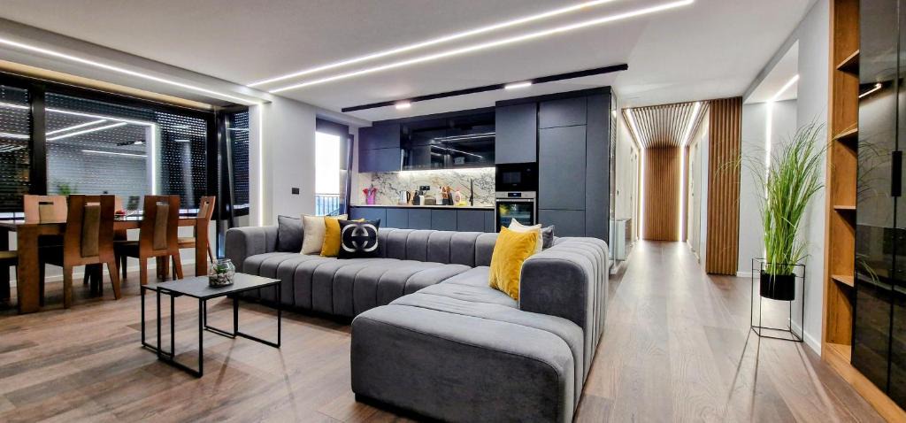 Tirana Apartment | City Block Wilson