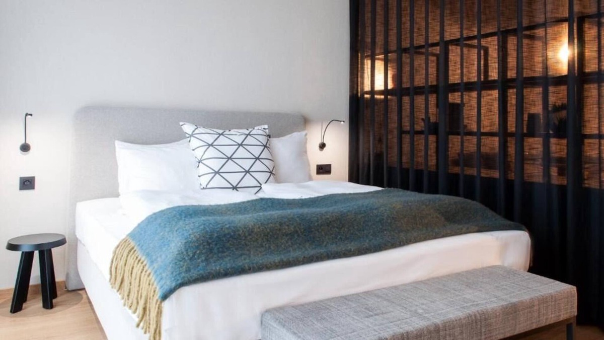 Jewish Quarter House | City Break Minutes Away from MoMu Antwerp & Museums! w/ Full Kitchen!