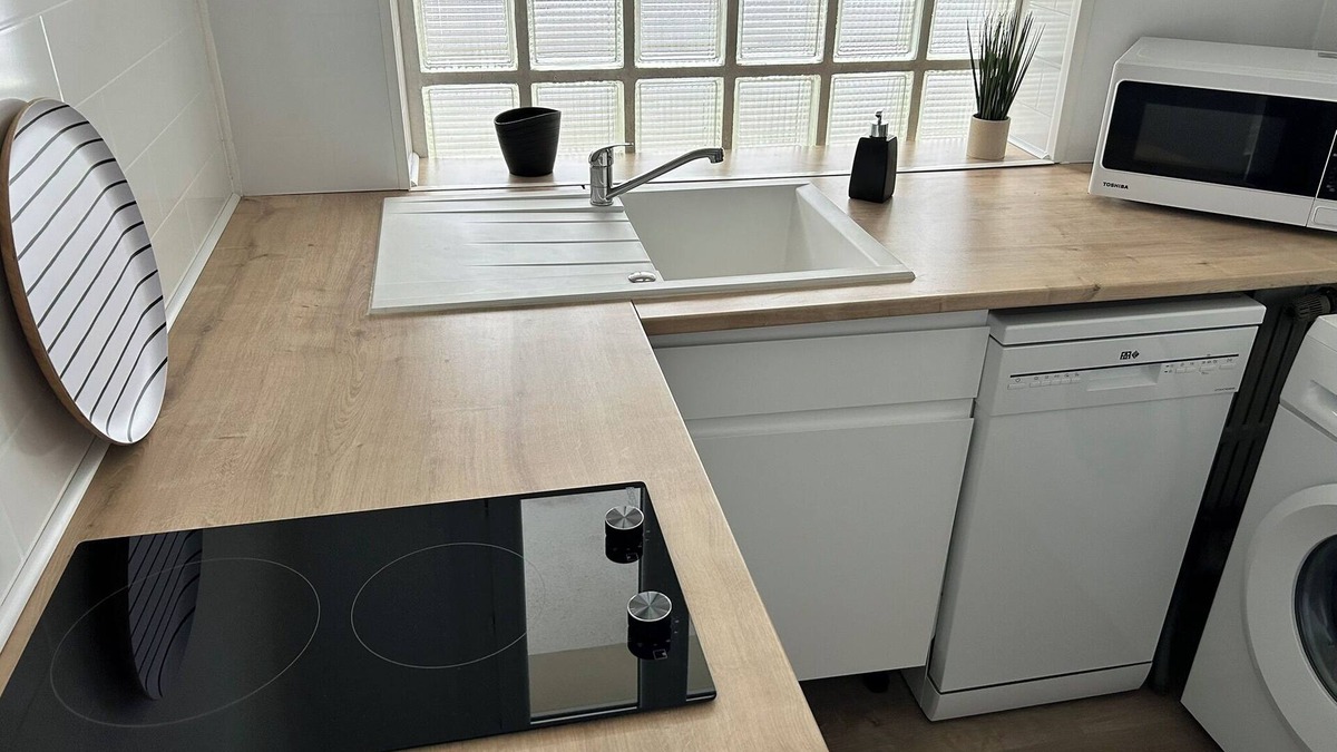 Nevers Apartment | City center and park view